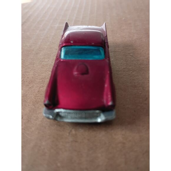 Hot Wheels ‘57 T-Bird 1981 Ford Metallic Red Thunderbird - Picture 3 of 6